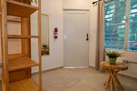 8.1 Studio • First Floor • Queen Bed • 290 sq ft - Image 4